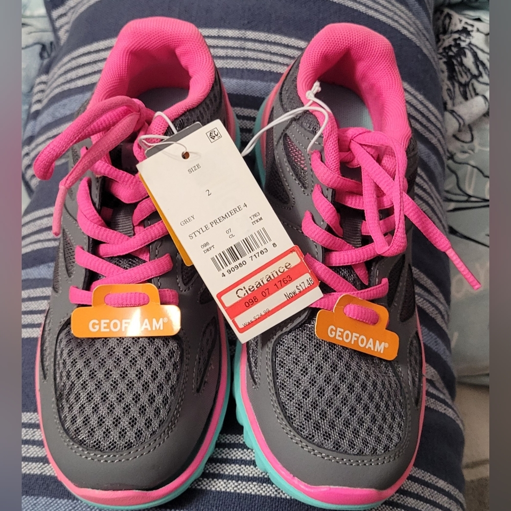 Girl's Champion Tennis Shoes New with Tags Size 2